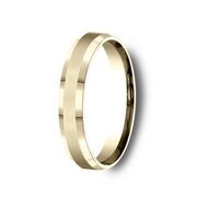 The Suncrest 18K Yellow Gold Wedding Band with Beveled Edge Satin Finish 4 mm Forged Union