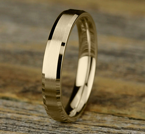 The Suncrest 18K Yellow Gold Wedding Band with Beveled Edge Satin Finish 4 mm Forged Union