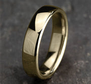 The Sierra 18K Yellow Gold Wedding Band with Euro-fit Polished Finish 5.5 mm Forged Union
