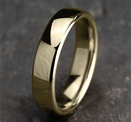 The Sierra 18K Yellow Gold Wedding Band with Euro-fit Polished Finish 5.5 mm Forged Union