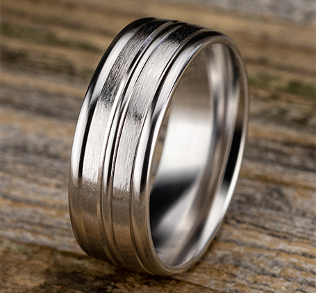 The Echo 18K White Gold Wedding Band Cut Center Satin & Polished Finish 8mm Forged Union